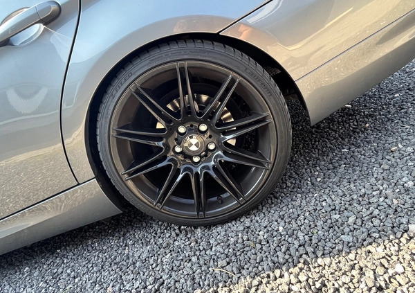 BMW Seria 3 cena 32000 przebieg: 280000, rok produkcji 2011 z Częstochowa małe 562
